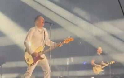Bryan Adams enthrals audience in his 1st Kolkata concert