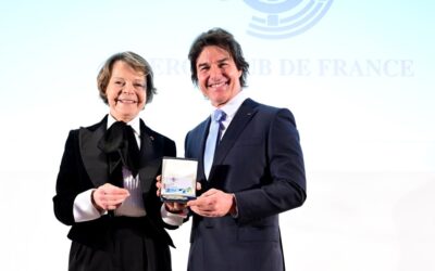 Tom Cruise Honored With Prestigious Aeronautics Medal From Aero Club Of France